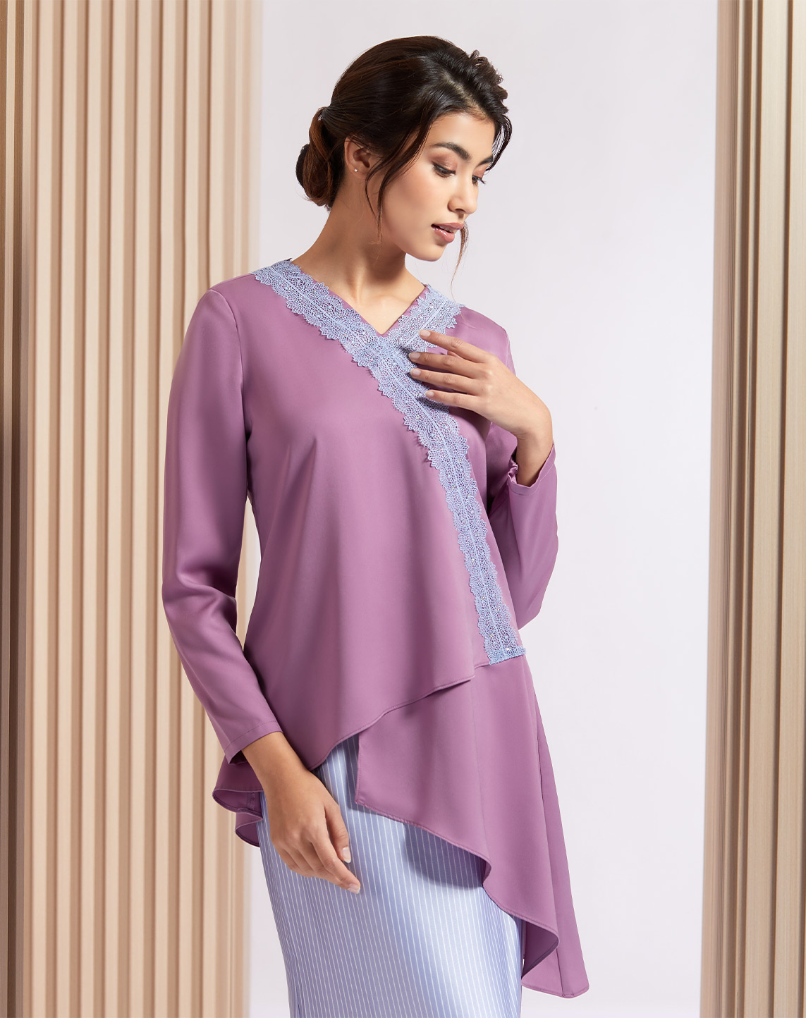 JULEANA BAJU KURUNG